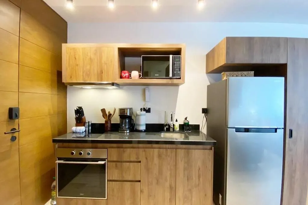 New! Luxury Top Floor Condo-Steps To 5Th-Fast Wifi Playa del Carmen